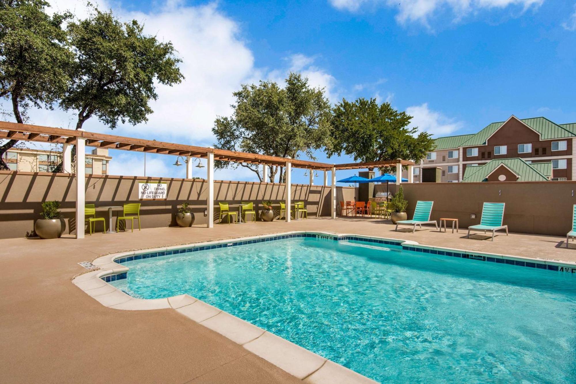 Home2 Suites By Hilton Dfw Airport South Irving Exterior foto